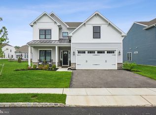 57 Pasture Dr, Farmingdale, NJ 07727