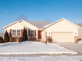 16127 Fleetwood Ct, Huntertown, IN 46748