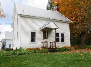 148 Bismark St, Enosburg Falls, VT 05450
