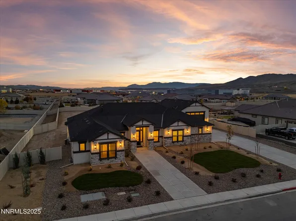 200 Pebble Creek Dr, Sparks, NV 89441