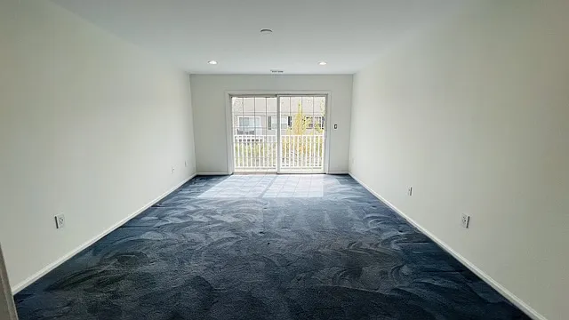 802 Firethorn Dr — Photo 28