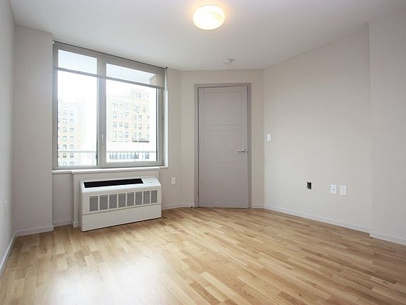 4th image of 497 Saint Marks Ave APT 4Q