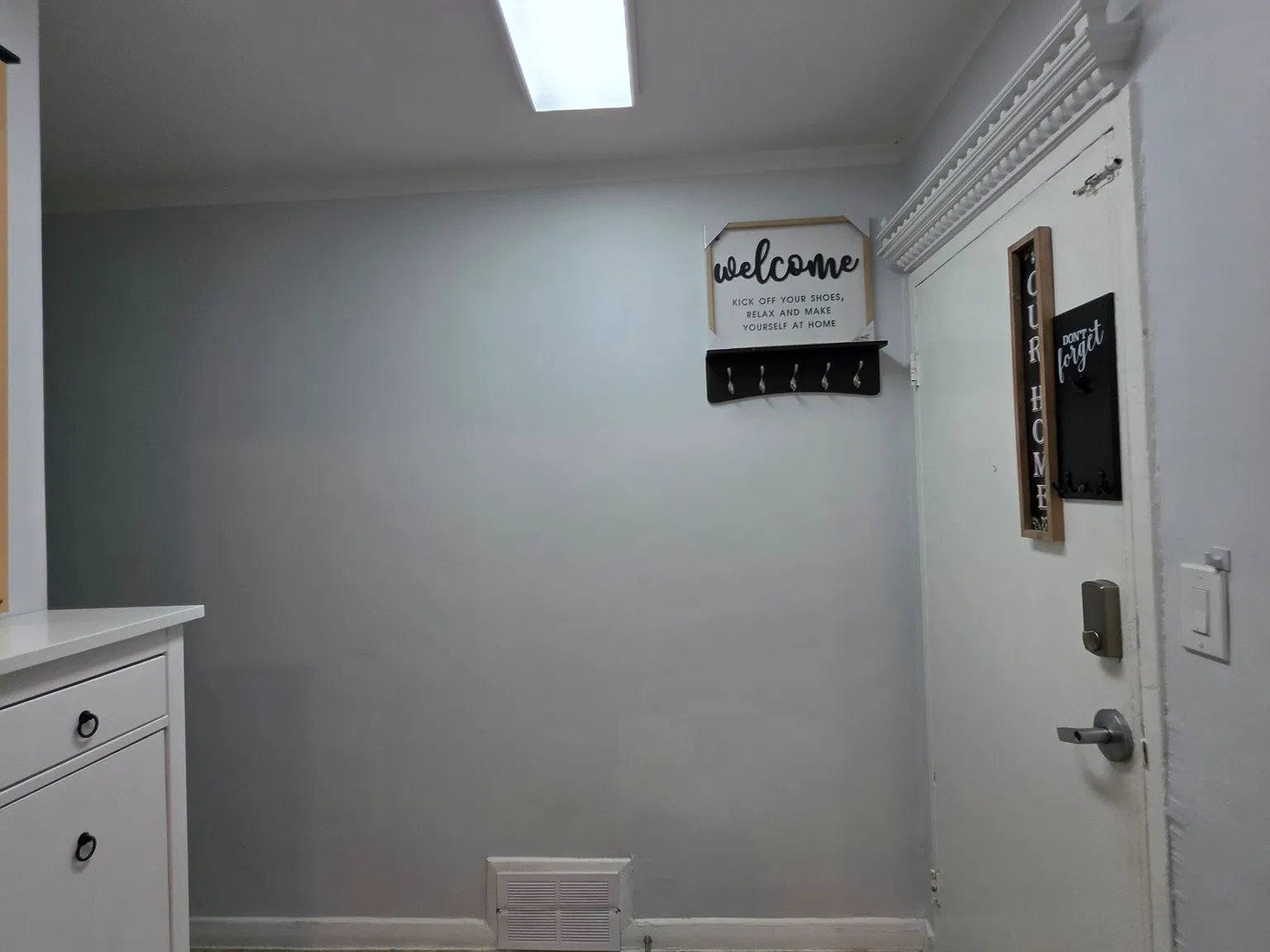 230 Bicknell Ave — Photo 3