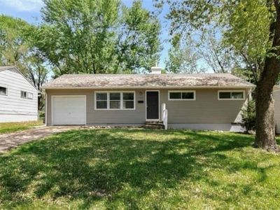 Richmond Ave, Kansas City, MO, 64134