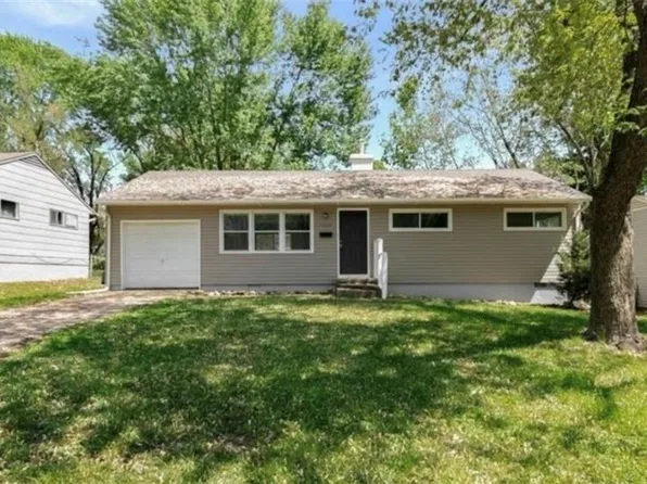 Richmond Ave, Kansas City, MO 64134