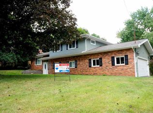 3902 Harwich Ln, Jackson, MI 49201