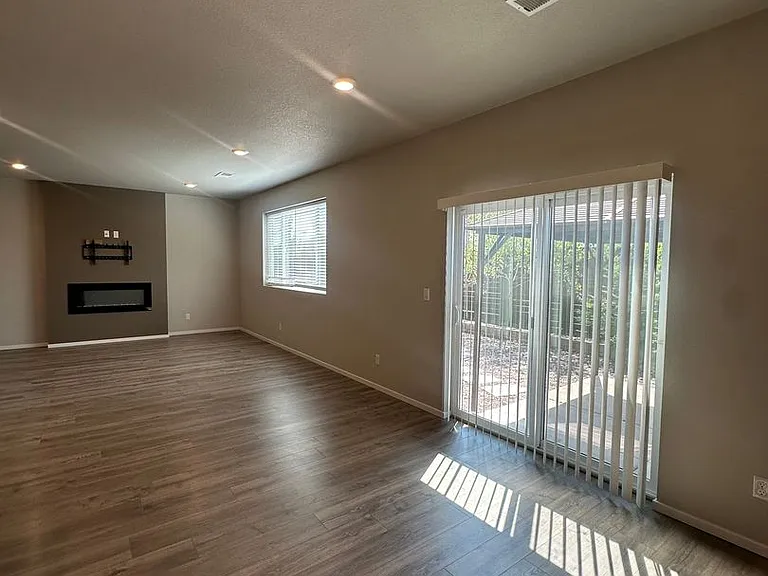 20629 SE Gemstone Ave — Photo 4