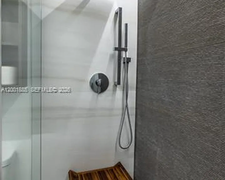 3600 Mystic Pointe Dr #114 — Photo 18