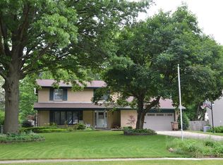 3208 Woodland Ave, West Des Moines, IA 50266