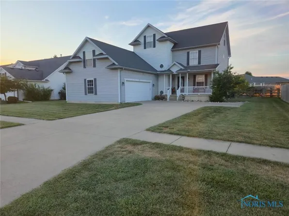 5694 Bermuda Dr, Walbridge, OH 43465
