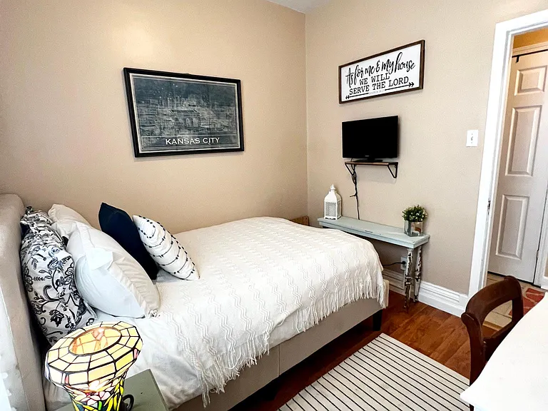 4047 Castleman Ave #2E — Photo 8