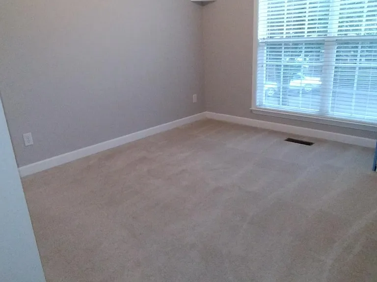 1308 Decatur Cir — Photo 3