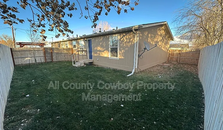 1564 Polk St #A — Photo 8