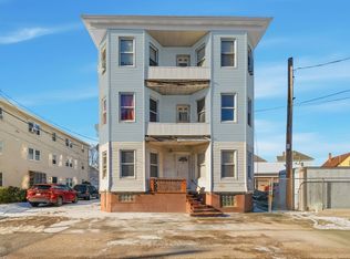 857 S 1st St APT 2, New Bedford, MA 02744