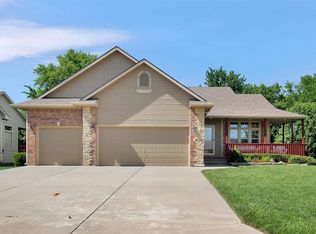 2124 E Timber Lane Cir, Derby, KS 67037