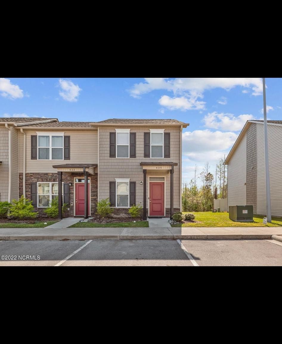 435 Sullivan Loop Rd, Midway Park, NC 28544 Zillow