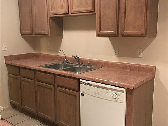 3rd image of 5972 Equinox Ct