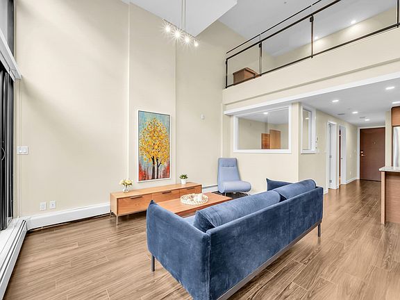 4th image of 6311 Cambie St #103