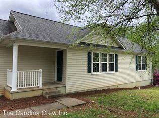 1059 S Sunset Dr, Winston Salem, NC 27103