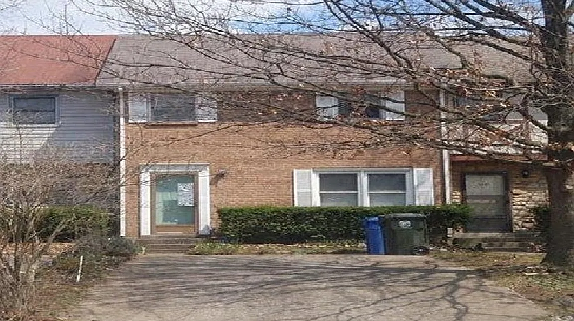 3 bed, 2.5 bath, 1408 sqft, $1,650 — Photo 3