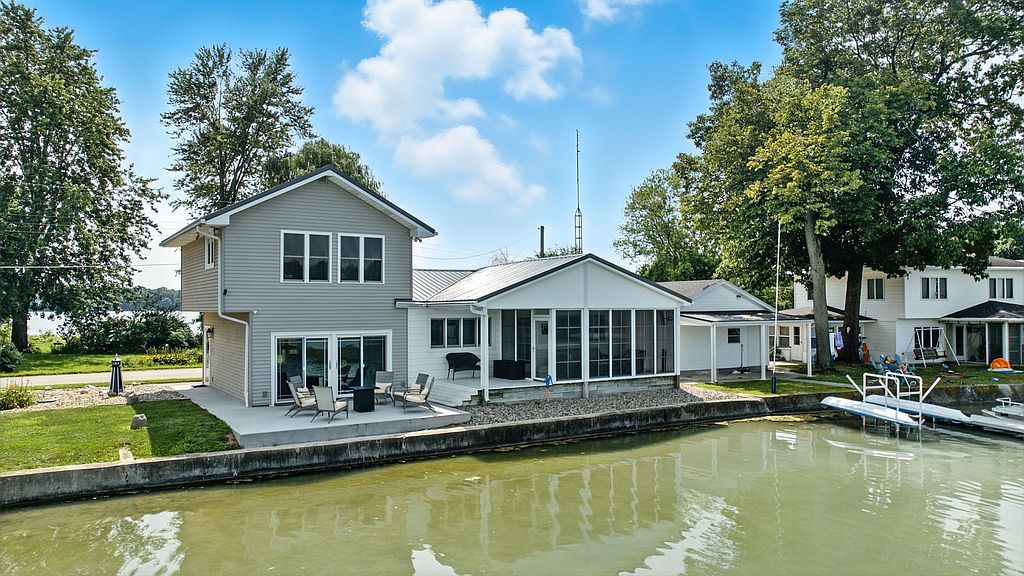 1825 W 600 N - Property Image