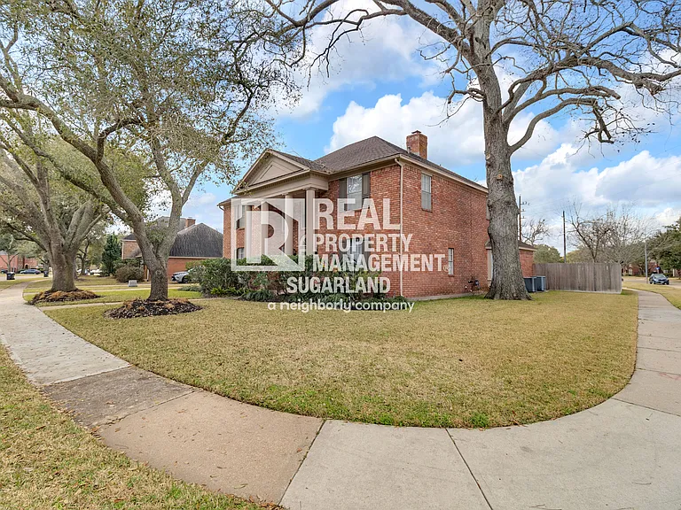 4410 Heatherwilde St — Photo 48