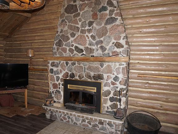 5th image of 51183 Timberwolf Trl