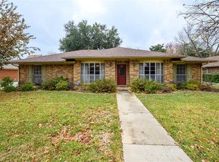 3220 Broken Arrow Rd, Denton, TX 76209