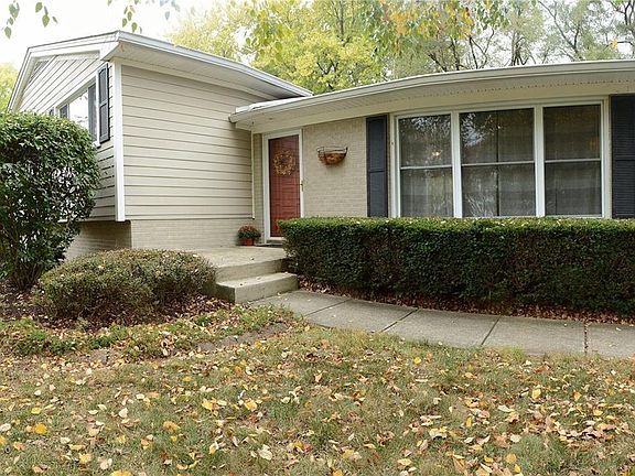 4th image of 1418 Oakwood Trl