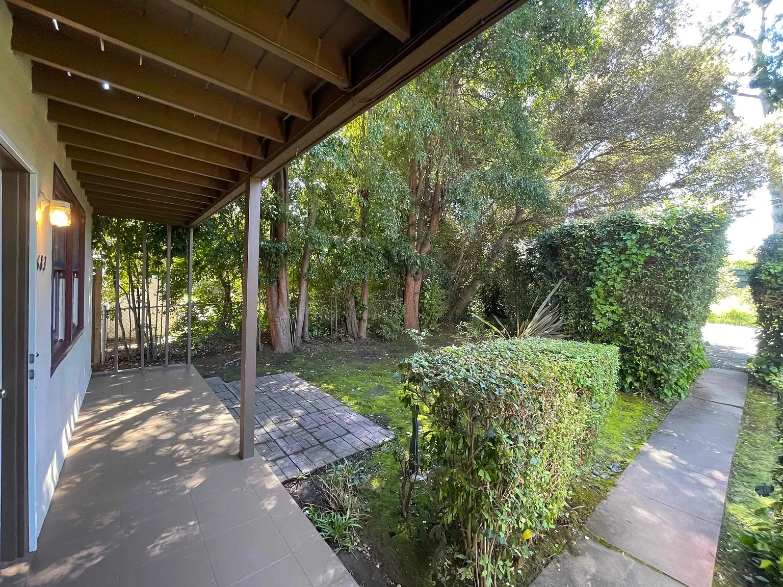 1 bed, 700 sqft, $2,200 — Photo 3