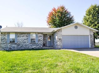 2224 W Erskine St, Bolivar, MO 65613