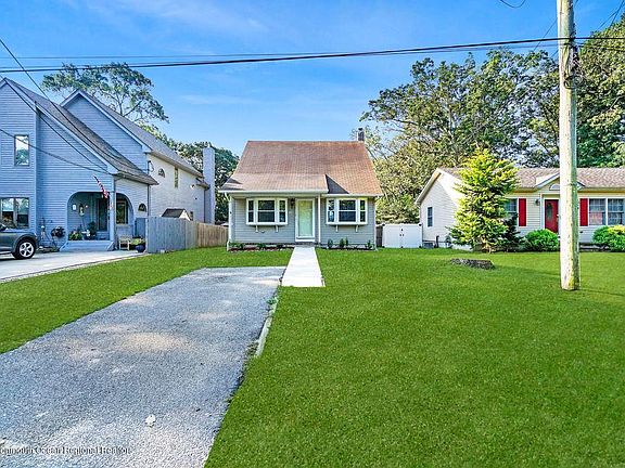2nd image of 326 Morris Blvd