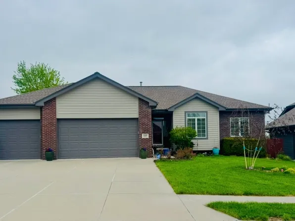 15450 Briar St, Omaha, NE 68138