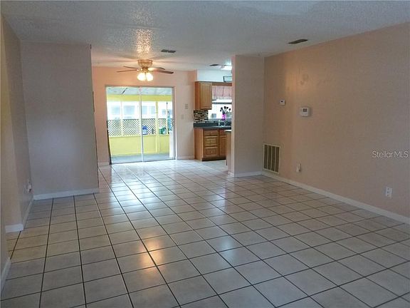 5th image of 805 E 127th Ave