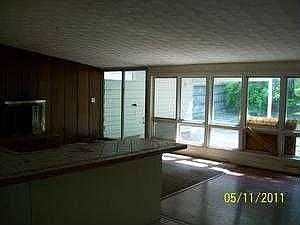 2nd image of 570 Forest St