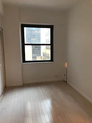 Sold by Sun Pop International | media 6