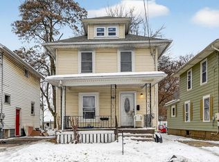 841 Baker St, Lansing, MI 48910