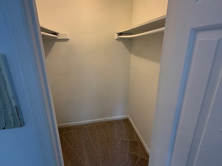 6062 Lakeshore Dr SE — Photo 11