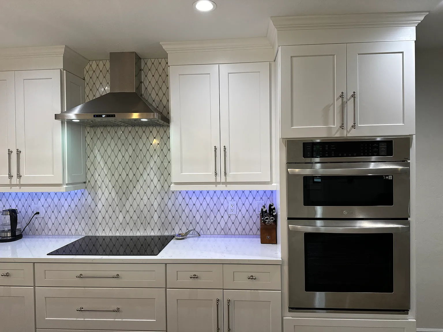 308 Sharwood Dr — Photo 3