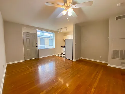 Floor plan 963-307