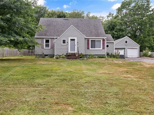 42 W 11th St, Fulton, NY 13069
