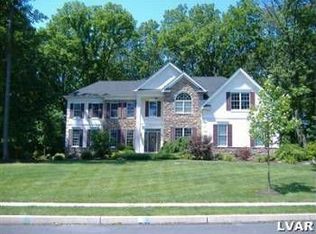 4221 Anthony Dr, Bethlehem, PA