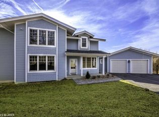 1035 Opal Ln, Blacksburg, VA 24060