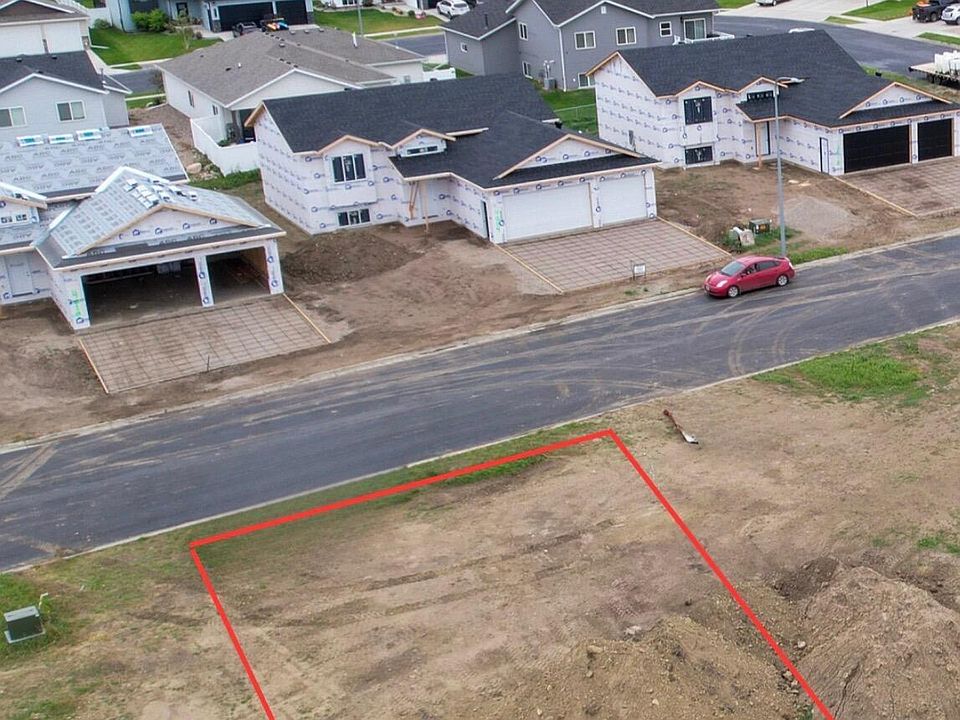 2nd image of 4009 Amari Loop NW