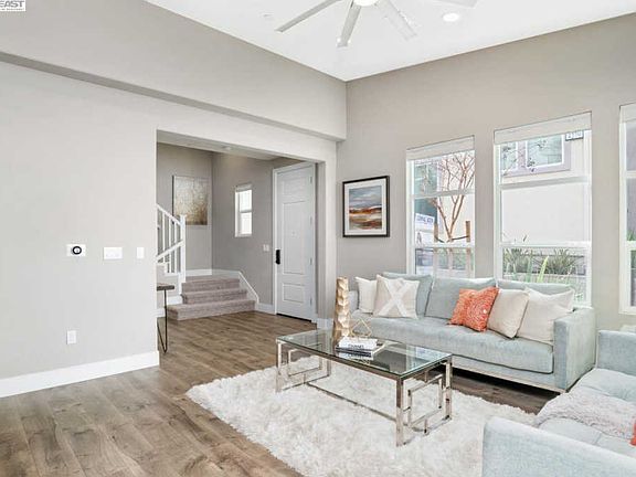 5th image of 4261 Trolan Ln