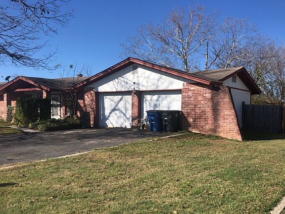 2nd image of 217 Oelkers Dr