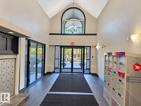 4th image of 3425 19th St NW #224