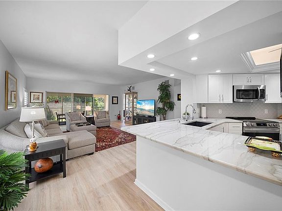 5th image of 4250 Lake Forest DR #311
