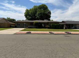 316 Valencia Dr, Exeter, CA 93221