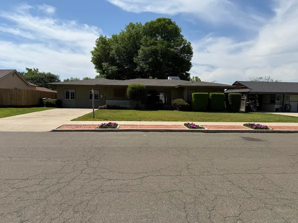 316 Valencia Drive, Exeter, CA 93221